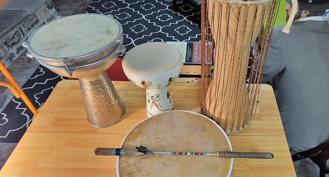 Hand percussion