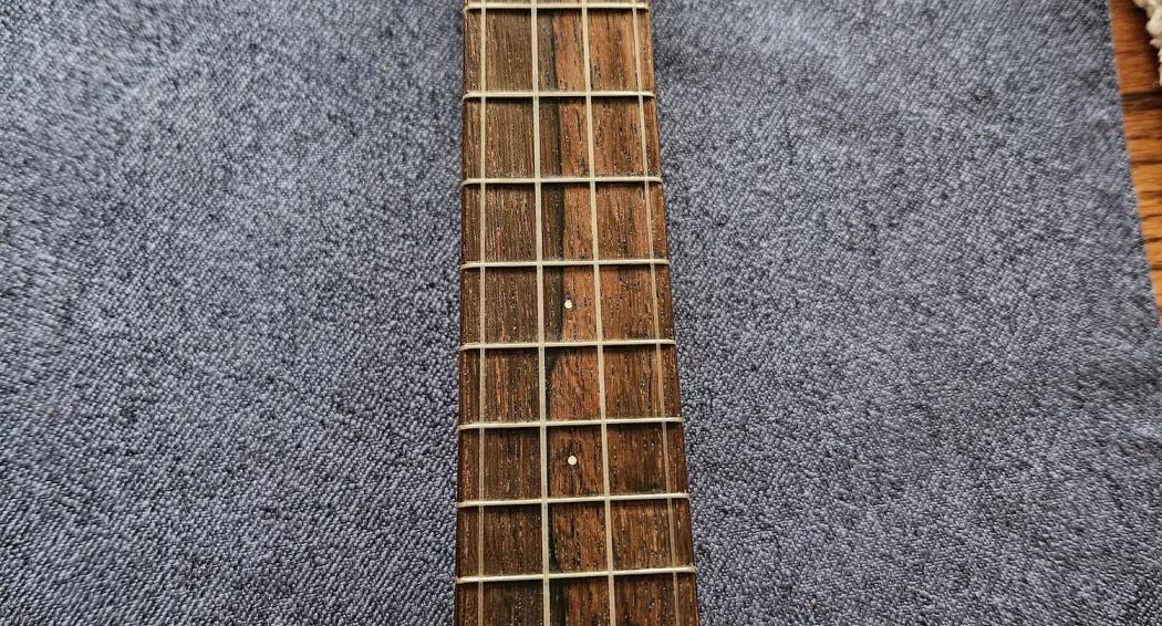 Neck & Headstock