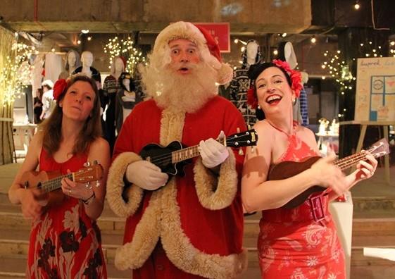 Santa & Ukuleles